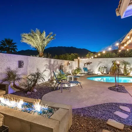 Tiki Dunes - Number 1 Palm Springs Magical Escape